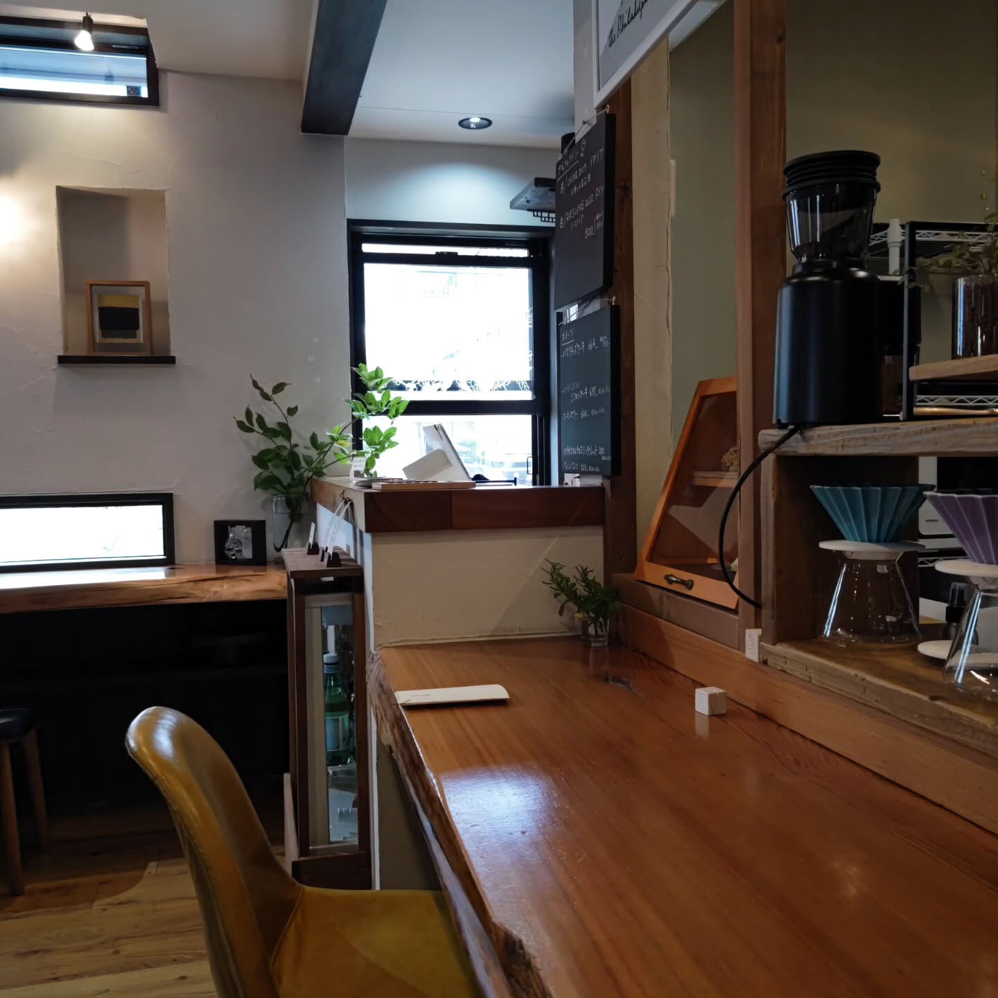 吉川市にあるカフェ「Peaberry」は、コーヒー愛好者にと